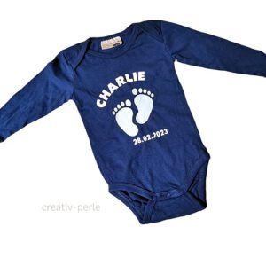 Body Füßchen mit Daten